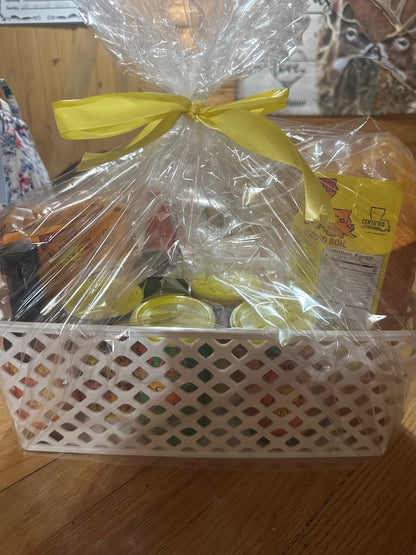 GIFT BASKET Boudin and Spice Co.